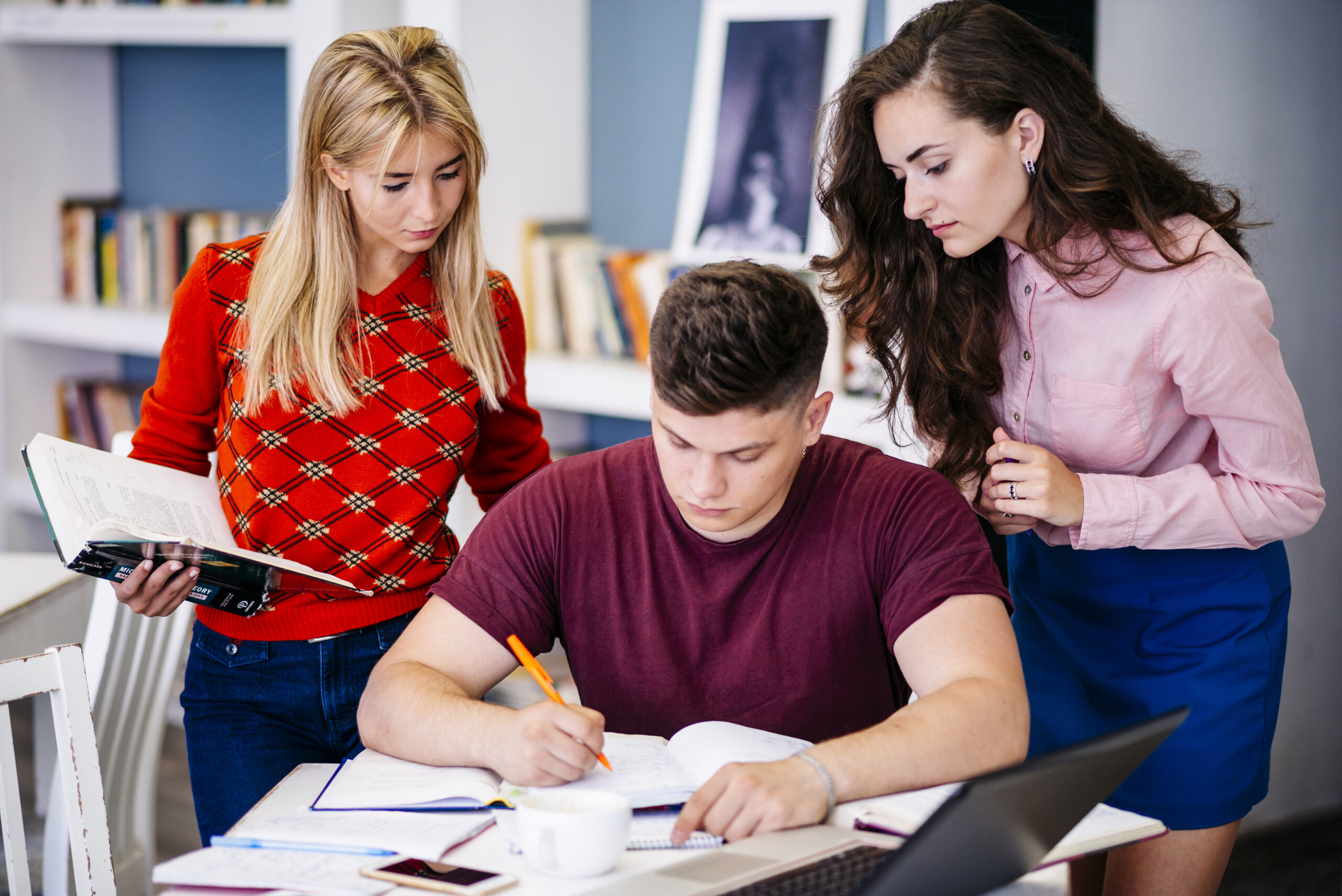 Stay Stress free with Assignment help Online