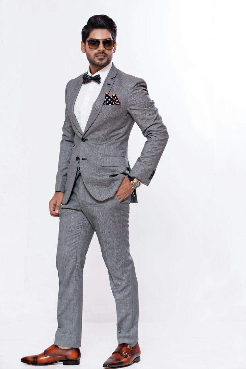 From Construction Site to Corporate Meeting: Versatile Men’s Suits for the Modern Builder